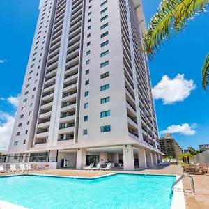 Royal Kuhio - Free Parking Included Aparthotel